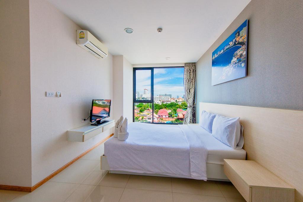 Acqua - 100 Meters From Jomtien Beach Pattaya Exteriör bild