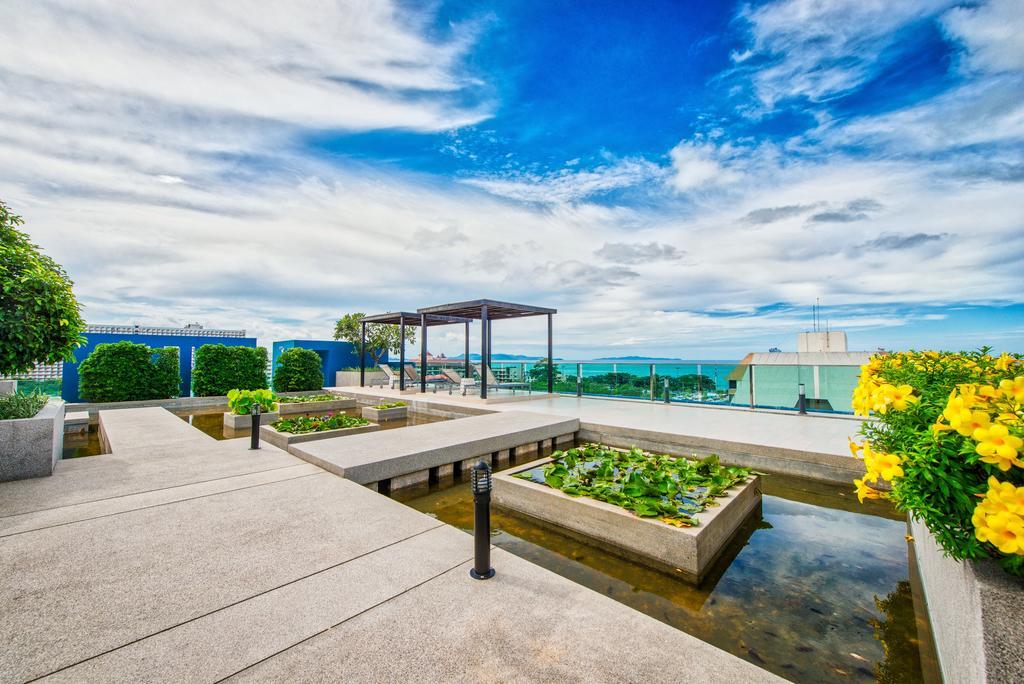 Acqua - 100 Meters From Jomtien Beach Pattaya Exteriör bild